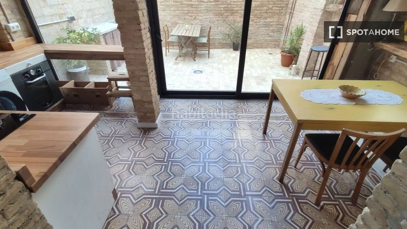 Foto d32c4c3d-c772-424f-9bdb-7da29fce7de4. Rent flat with heating in Aiora Valencia