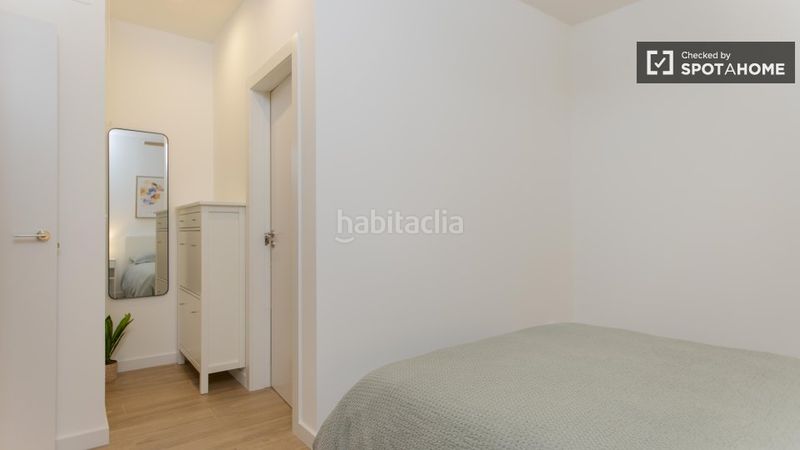 Foto e17dc5b8-b624-4e08-9811-c3ffd4021679. Lloguer pis amb calefacció a El Pilar Valencia