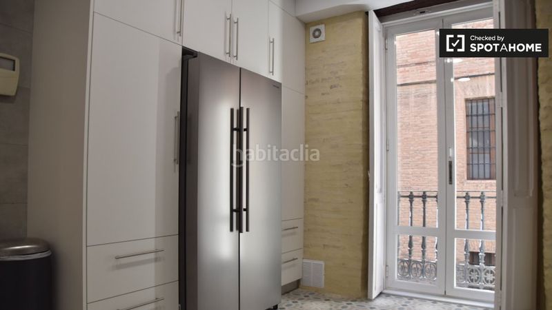 Foto e72ce0e7-6df8-4742-aac2-57b8320cd9b4. Lloguer pis amb calefacció a La Seu Valencia