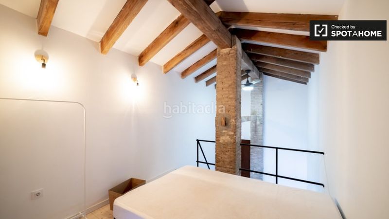 Foto 4d305906-373e-42ac-baa8-be825c1a05f0. Rent flat with heating in Barrio Benicalap Valencia