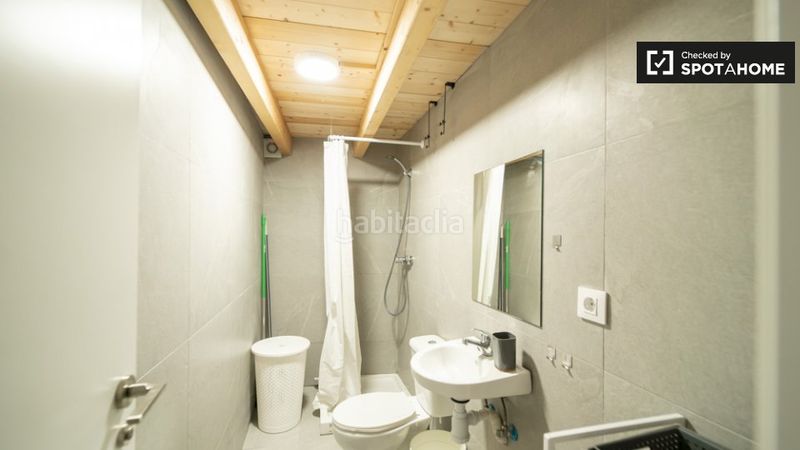 Foto ad4778ba-19b6-4869-8ae3-12cff4175363. Rent flat with heating in Barrio Benicalap Valencia