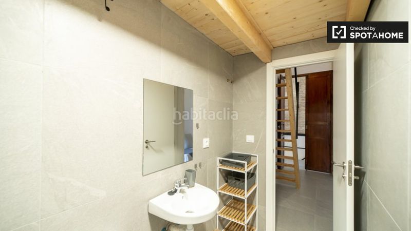 Foto cce40c7d-a93a-4f5b-85d0-561f1a48a6a8. Rent flat with heating in Barrio Benicalap Valencia