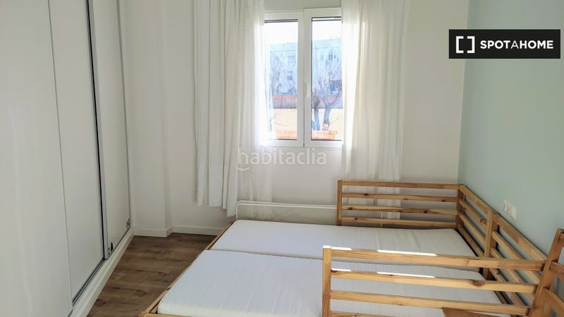 Foto be347e27-88a9-40c8-8d1c-93f2c1b1a409. Rent flat with heating in Les Tendetes - Avenida Burjassot Valencia