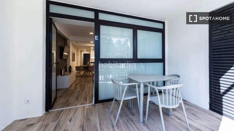 Foto 797c8a43-c985-4d5a-bb98-f9109a2038f0. Rent flat with heating in Ciutat Fallera Valencia