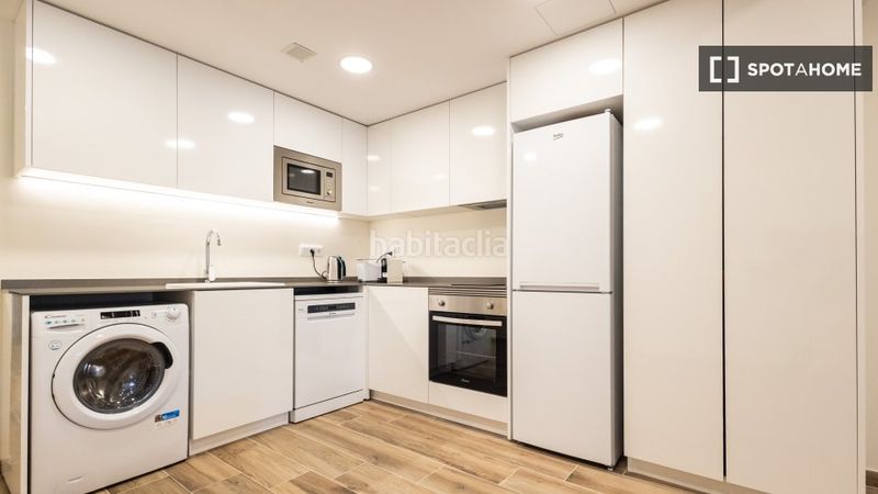 Foto e2b89b88-e6de-4470-9fe5-f6f84fd26353. Rent flat with heating in Ciutat Fallera Valencia