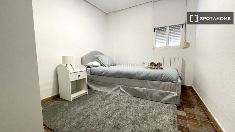 Foto 2e2b70eb-9b6d-45c4-ae46-614239df86b8. Rent flat with heating in Aiora Valencia