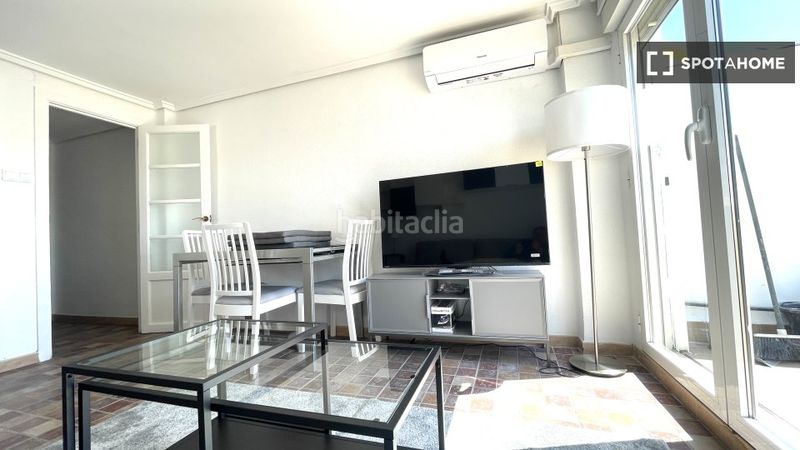 Foto 371594e7-1dab-4ec2-ba39-3650dbd93105. Rent flat with heating in Aiora Valencia