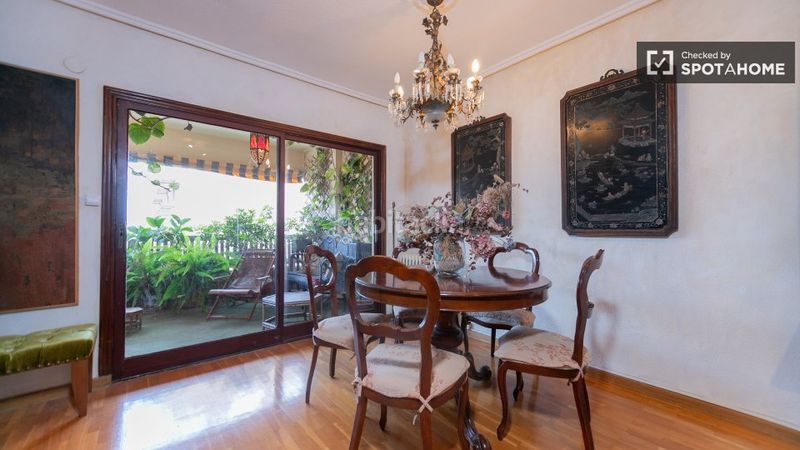 Foto 73aa4de3-89a3-4e33-926c-cb4ff7812ca3. Rent flat with heating in Trinitat Valencia
