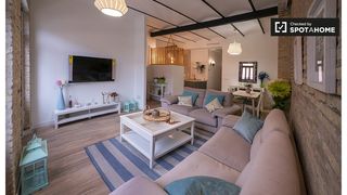 Location Appartement à El Cabanyal-El Canyamelar. Apartamento de 2 dormitorios en alquiler en valencia