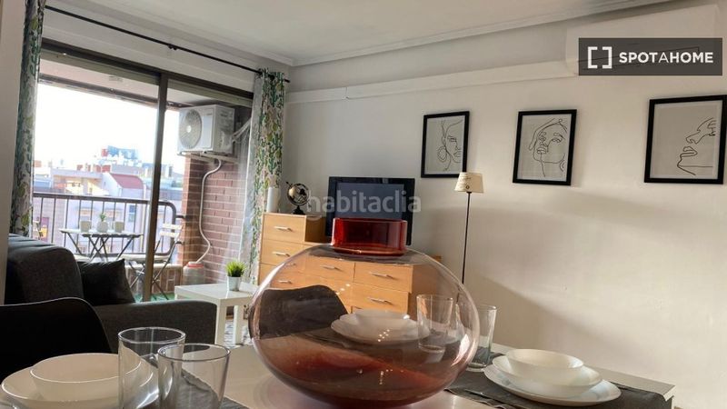 Foto 5a0dfba5-27cf-4f2b-9bf8-a1035eb9a11e. Rent flat with heating in Mestalla Valencia