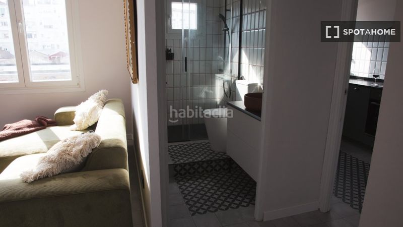 Foto f1e11d8f-3b2f-4883-9656-c0ed1d981ec4. Lloguer pis amb calefacció a Russafa Valencia