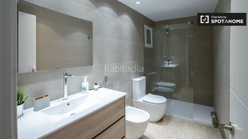 Foto f7ed553d-caf7-4443-b1b7-e07ff3f8edd2. Rent flat with heating in Nou Moles Valencia