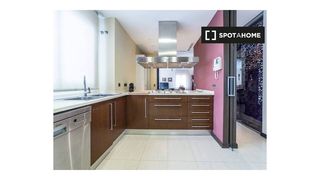 Affitto Appartamento in El Mercat. Piso de 2 habitaciones en alquiler en la seu, valencia