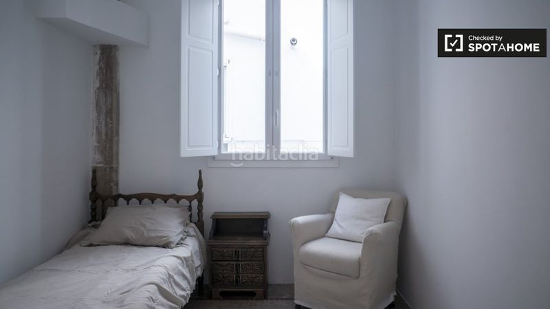 Foto a70cd842-d549-483d-90a4-e8c3c438e5fc. Rent flat with heating in Gran Via Valencia