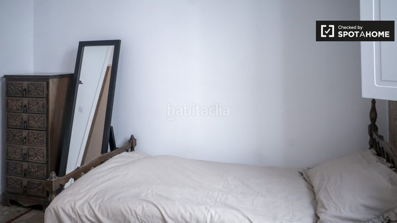 Foto a78ab40a-75e9-44e7-a5d0-ce2ea1f24f26. Rent flat with heating in Gran Via Valencia