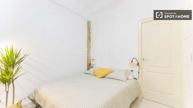 Foto 5a10b5b9-d4fa-42aa-ae21-9f4fc3243501. Lloguer pis amb calefacció a Torrefiel Valencia