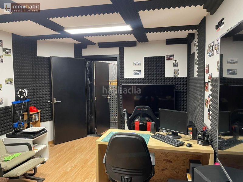Foto a23cf4bb-834f-42c5-a7d4-477a4e4cd991. Local comercial a Cappont Lleida