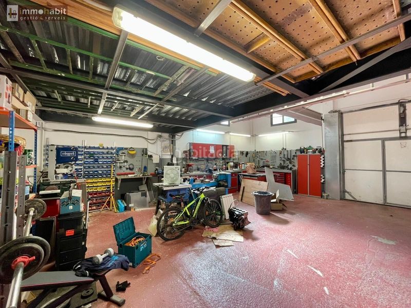 Foto de9b32ab-b257-48bc-b417-d23bde4c3c13. Local comercial a Cappont Lleida