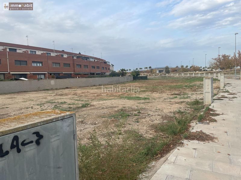 Foto 584d4852-2f24-41c1-8bce-0faafe75f010. Terreny residencial a La Bordeta Lleida