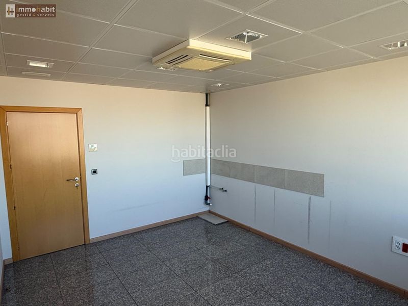Foto bf83a007-5dee-4da6-82ee-fc0daaa86d60. Affitto ufficio con riscaldamento in Magraners Lleida