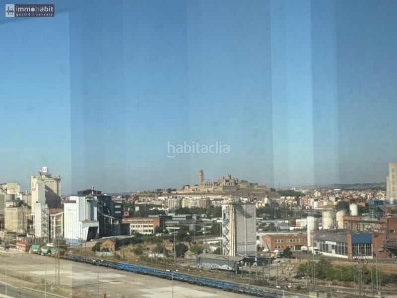 Foto c148e5e5-feee-468b-913d-124e7913ba0f. Miete büro mit heizung in Magraners Lleida
