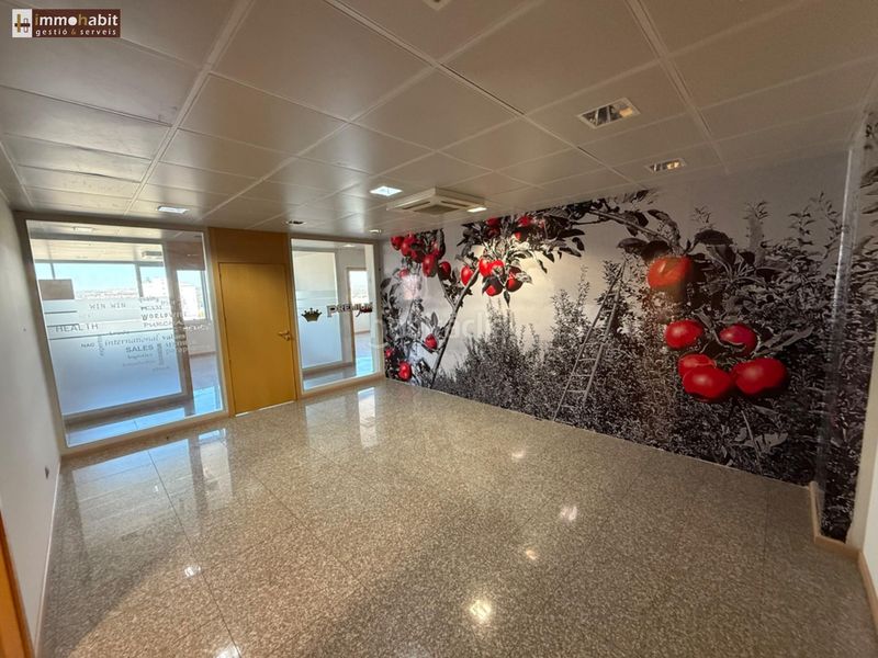 Foto d921845d-94d6-49d2-9e1f-ad2fd04a6082. Miete büro mit heizung in Magraners Lleida