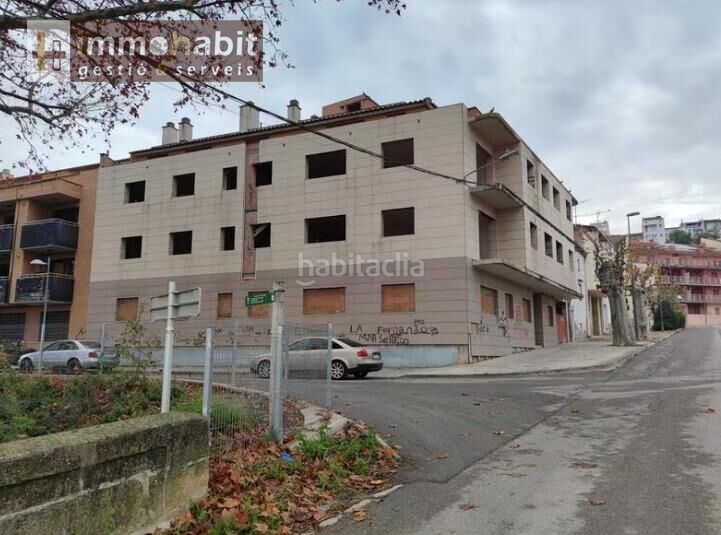 Foto 57b9dc7a-7659-4c48-b8d1-c7fe34034781. Edificio in Borges Blanques (Les)