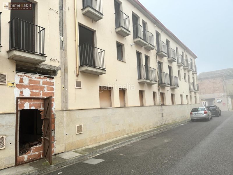 Foto ca74921d-cd28-45ff-92d8-b3800075be82. Edifici a Bell-lloc d´Urgell