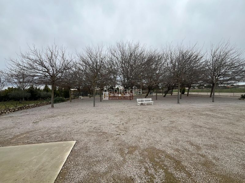 Foto b9b7c025-3c71-4300-bd22-219966a3548e. Local comercial a Puigverd de Lleida