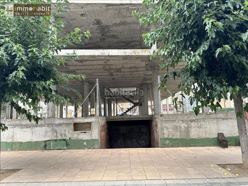 Foto a63f323a-c558-404d-b4c1-74c8148082ba. Edificio in Alcarràs