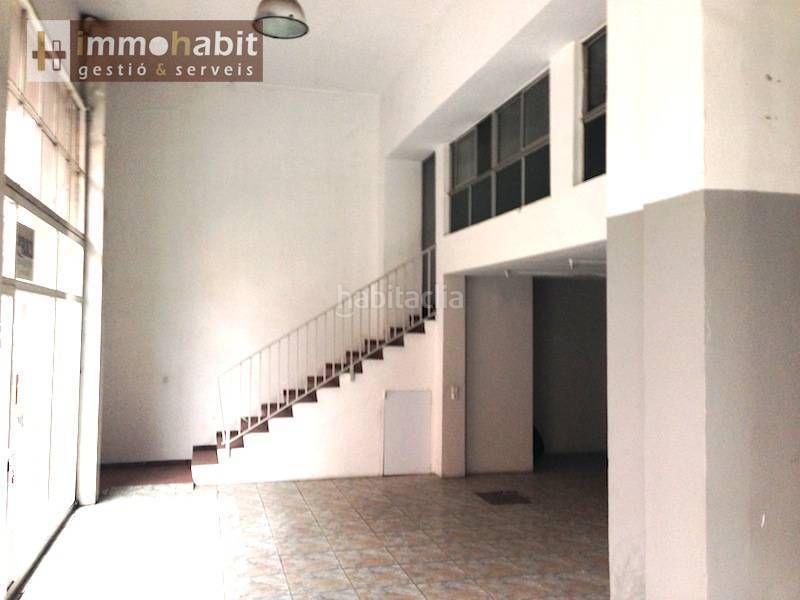 Foto 61286bb9-c6d2-432c-9727-8403d0bf7222. Local comercial a Cappont Lleida