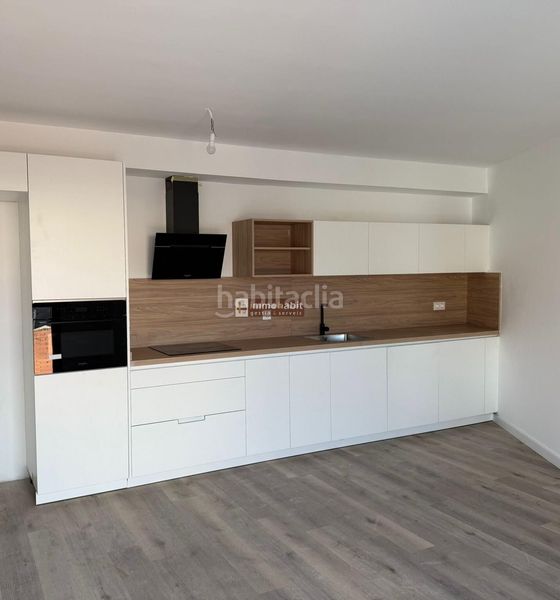 Foto c64ec363-aab2-47da-8a3d-80c5ff2ab787. Flat with heating parking in Pardinyes Lleida