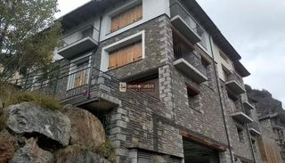 Haus in Pont de Suert (El). Oportunidad de inversión en el pirineo