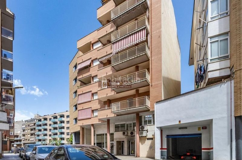 Foto a15139fd-df88-4896-8c0a-e8417b83dfc3. Piso la teva nova llar tespera a ! pis de 4 habitacions amb molt espai i possibilitats en Balaguer