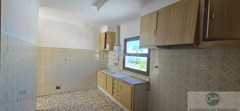 Foto c343a2b5-af96-4db0-9365-c4b3b8863de4. Casa amb aparcament a Campillo Lorca
