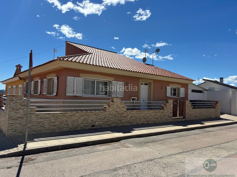 Foto f59c6469-a09b-40f8-b21b-6b0e2615a0d4. Chalet avec chauffage parking dans Almendricos Lorca