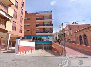 Autoparkplatz in San Mateo. Lorcagaraje