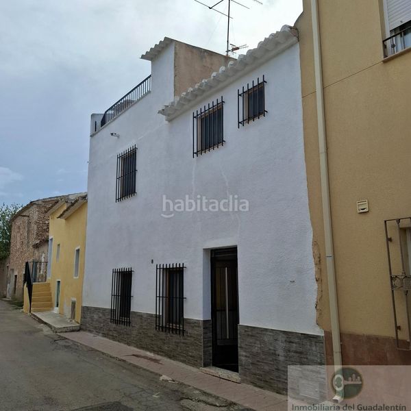 Foto f6cdc79a-0f94-4a4c-bff3-52852c664c9f. Maison dans Avilés Lorca