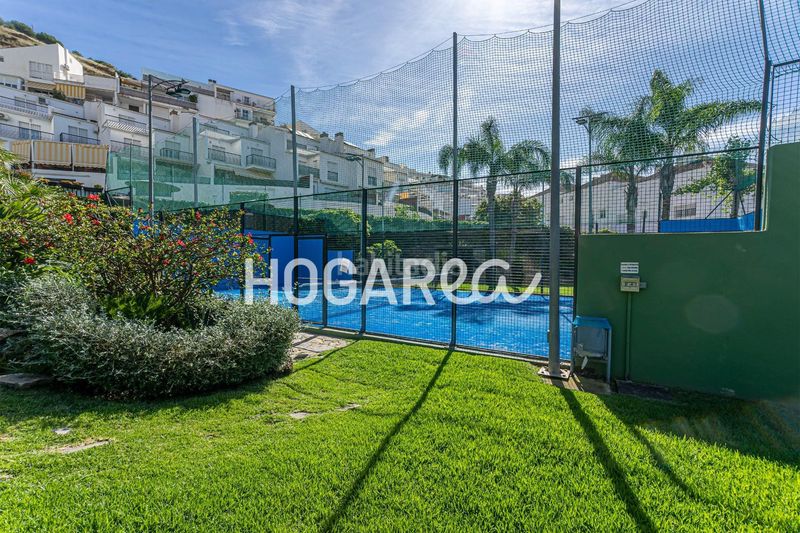 Foto 1e1e6424-d4a9-46ea-adad-cc357f5364c2. Casa adossada amb calefacció aparcament piscina a Málaga