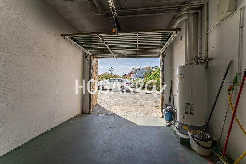 Foto 588fd27c-7e6a-4482-8e19-9a5664a42f17. Casa adossada amb calefacció aparcament piscina a Málaga