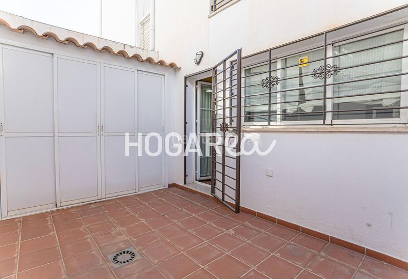 Foto 73d54711-e216-442e-9b3b-3236f6be509e. Casa adossada amb calefacció aparcament piscina a Málaga