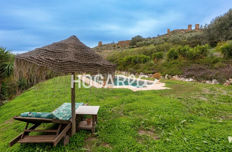 Foto cf912b67-6b3c-4e0d-9e91-47aa186f835a. Bauernhof mit pool in Alcaucín