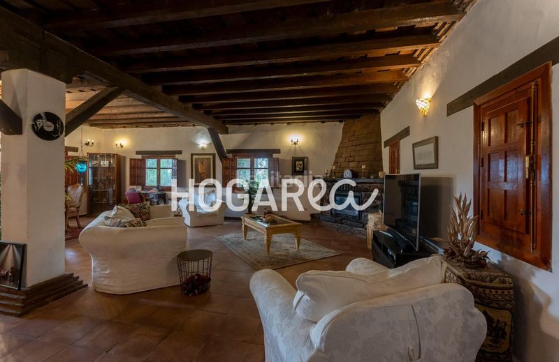 Foto ed9d9158-8087-4bb3-9b03-69cfe14775df. Bauernhof mit pool in Alcaucín