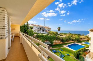 Pis  Avenida de los pintores. Luz, sol y vistas despejadas! tu hogar ideal en la cala del mora