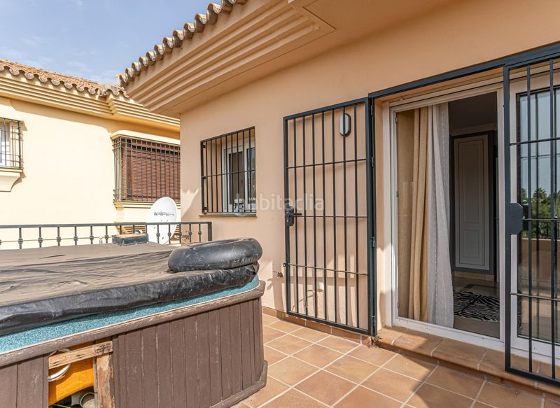 Foto dcc4cf43-bf4d-4f1c-936e-6d30b1cabb5f. Casa amb aparcament piscina a Riviera del Sol Mijas