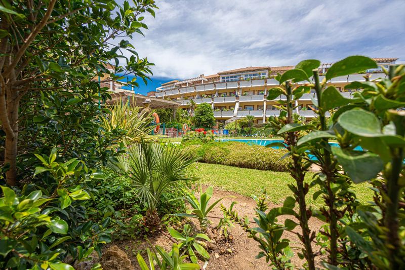 Foto ee8027b9-725b-4f43-81d0-f7ee3d56cecd. Àtic amb aparcament piscina a Riviera del Sol Mijas