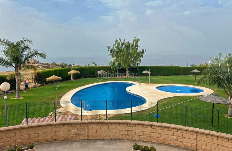Foto cff8fef9-f657-4df2-9b59-45d74f87601c. Etagenwohnung mit pool in La Cala del Moral Rincón de la Victoria