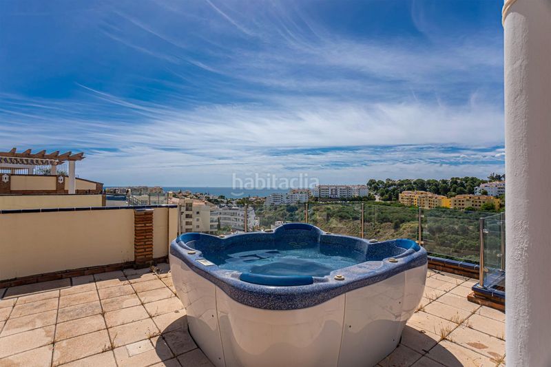 Foto 5af6ecaa-ac45-41dd-b2c2-0f5abc58b122. Àtic amb aparcament piscina a Riviera del Sol Mijas