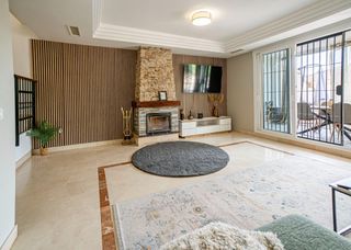 House  Calle opalo de riviera. Espacio, confort y acceso directo a la piscina en riviera del so