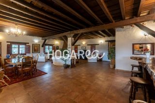 Masia a Alcaucín. Villa  terreno y piscina en alcaucin